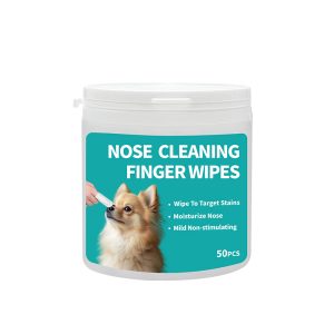 Nose Cleaning Finger Wipes for dogs, 50-pack, to remove snout stains and moisturize.